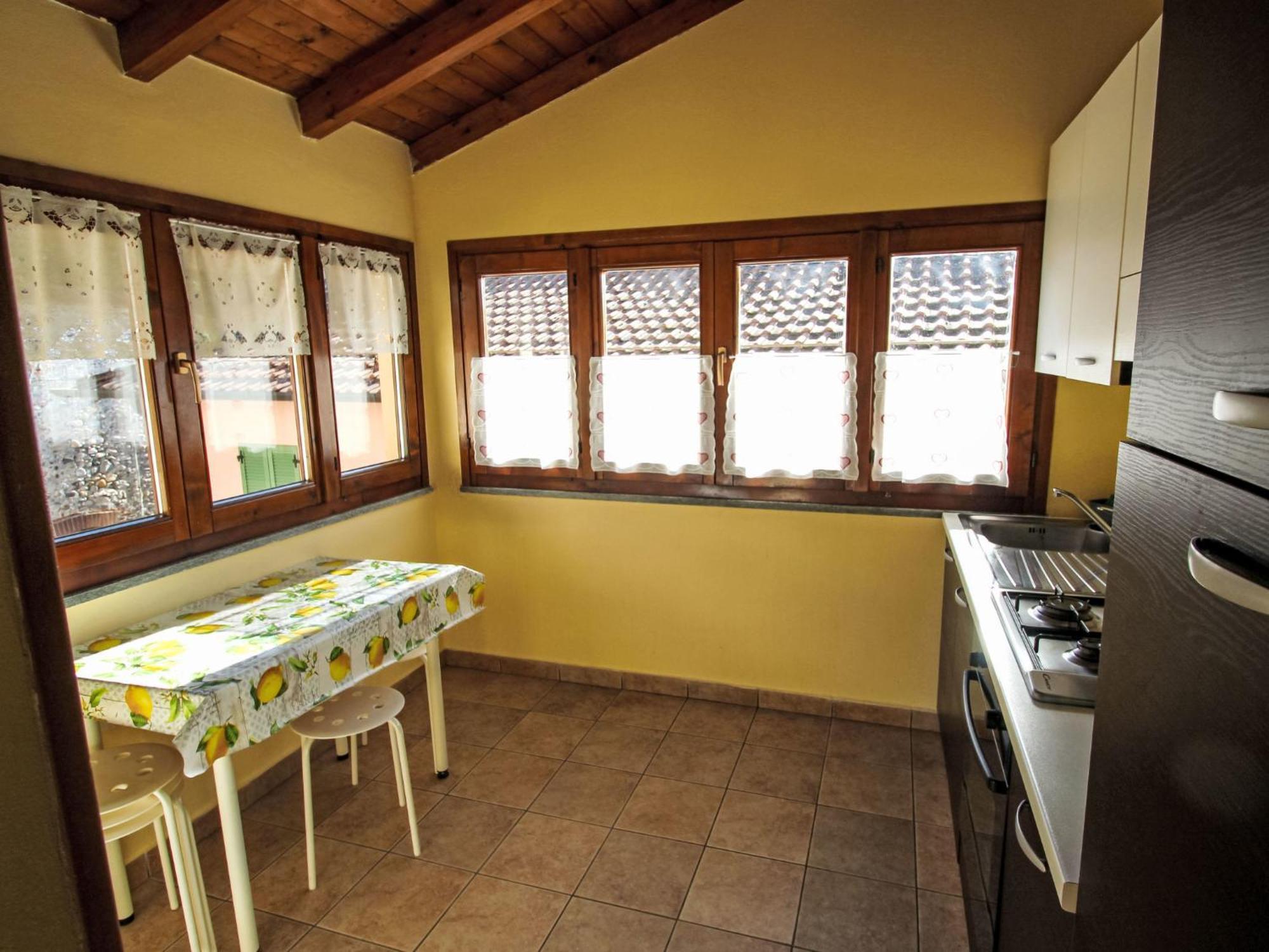 Apartment Roma By Interhome Porto Valtravaglia Exterior photo
